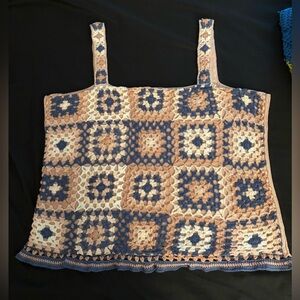 Women’s DEX dusty rose sweater tank top with granny square crochet front in 2X